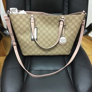 Shoulder bag and cross body